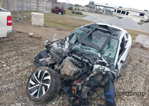 2022 Volkswagen Arteon 2.0T Sel R-Line z USA, uszkodzony, nr VIN WVWAR7AN8NE009696